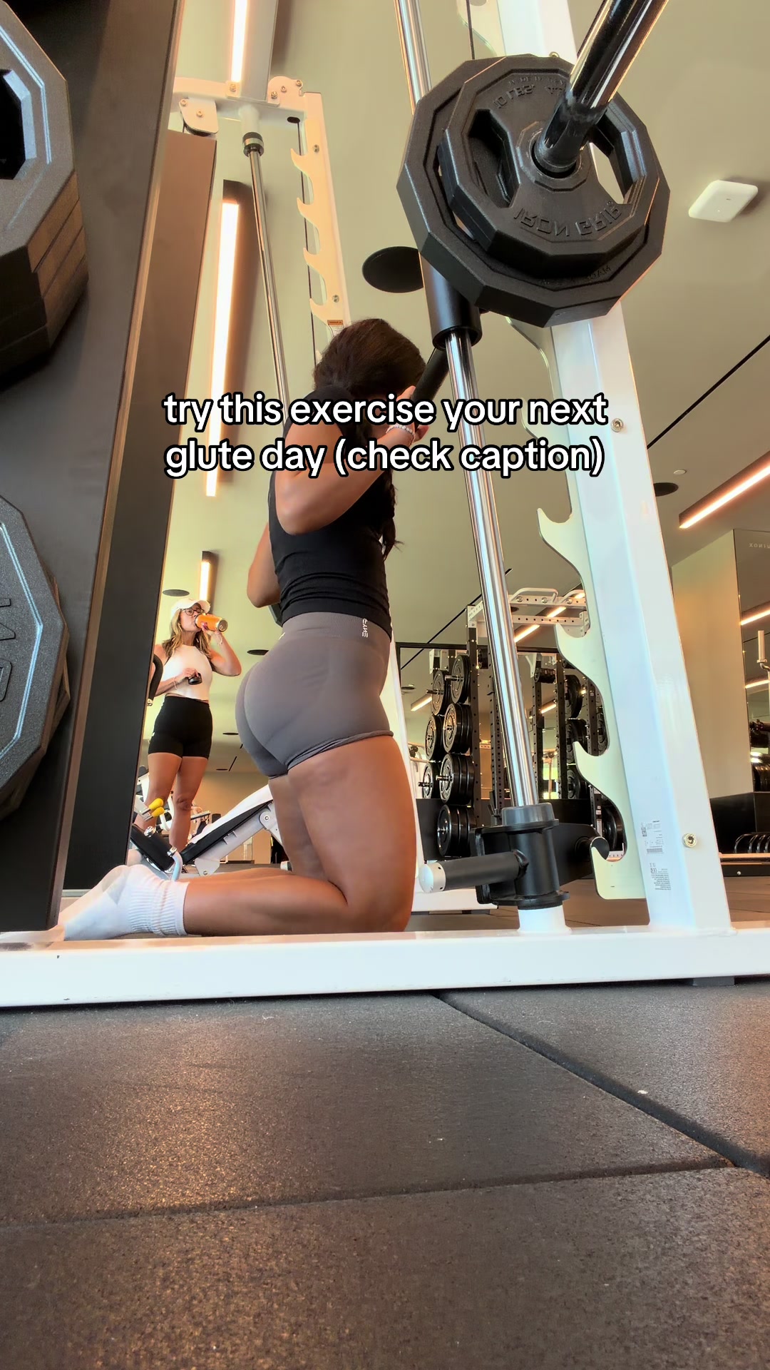 @mialani