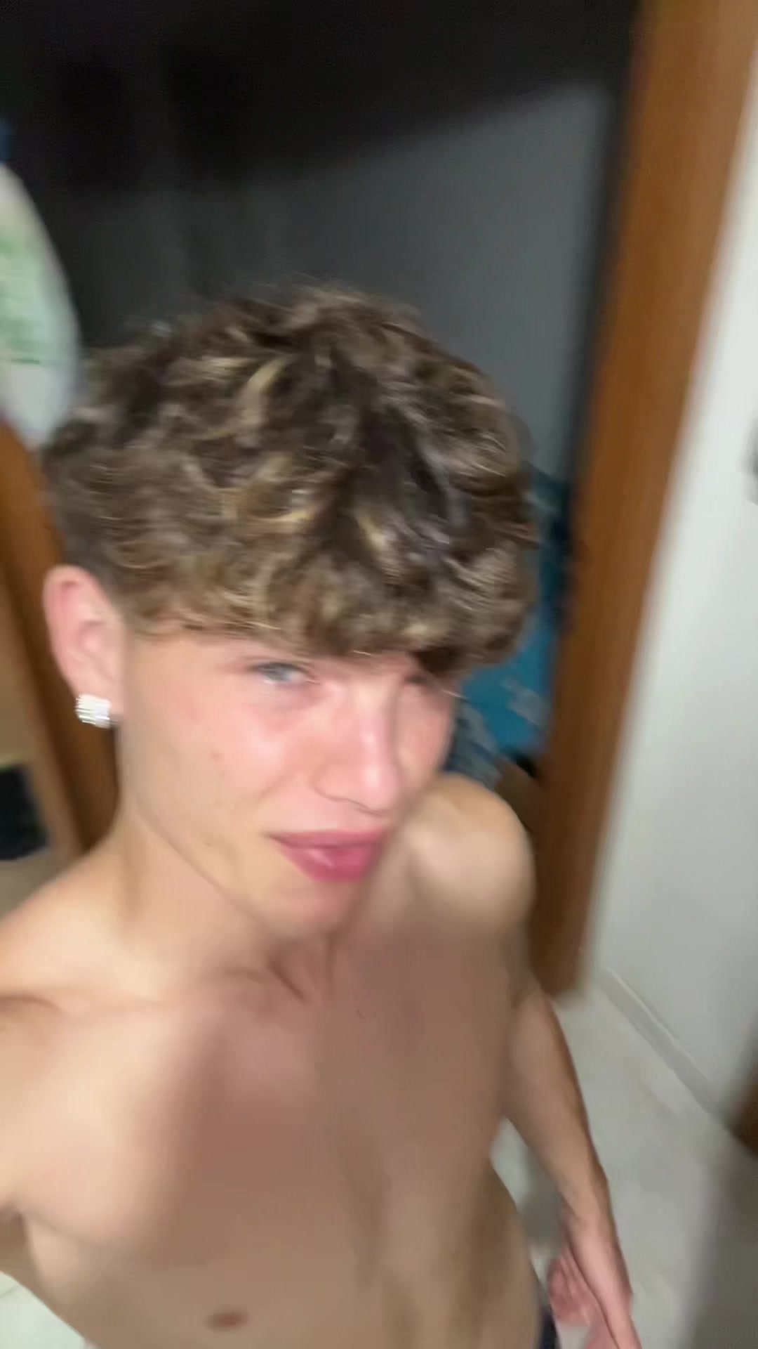 @A N T O N I O