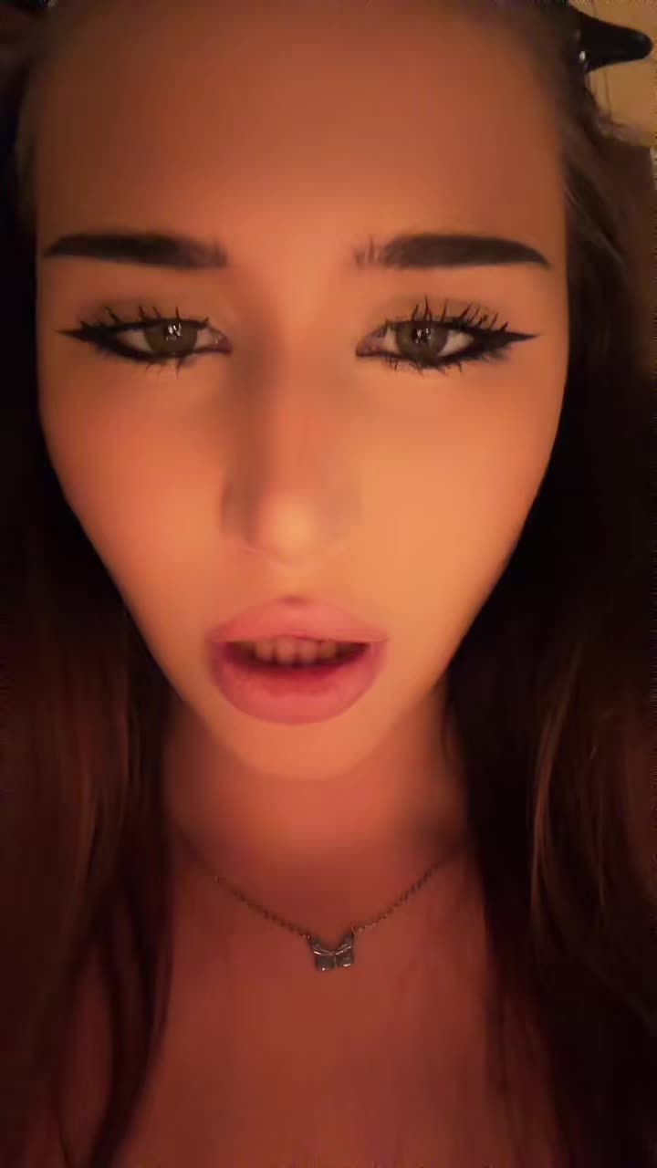 @Лиза