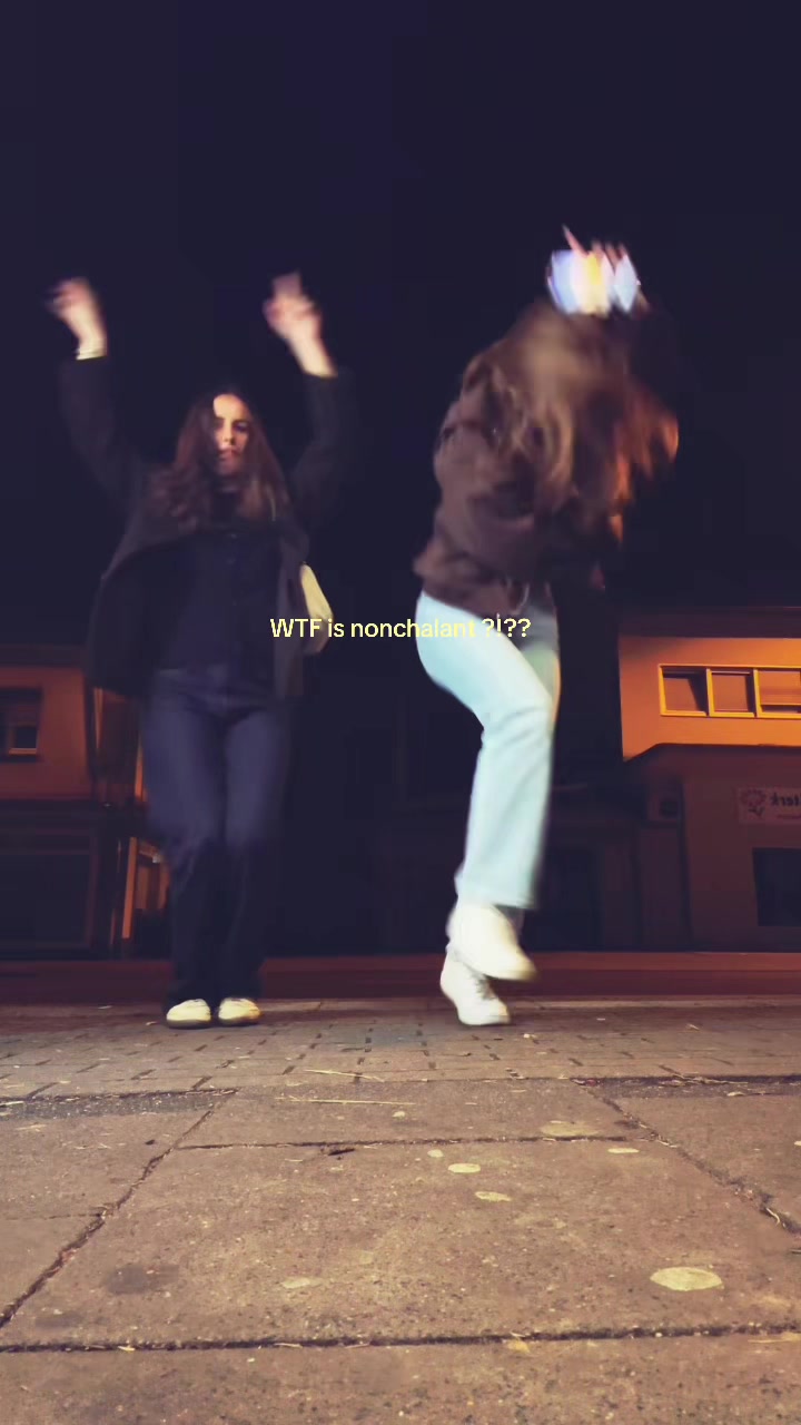 @larissa