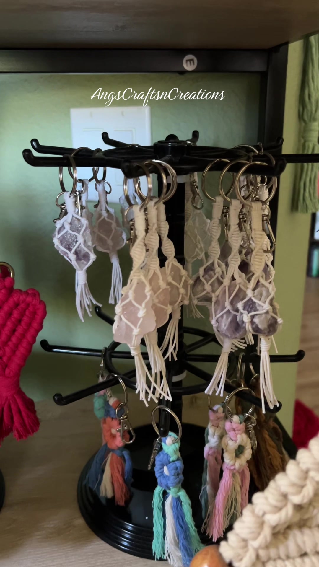 @AngsCraftsnCreations• Macrame