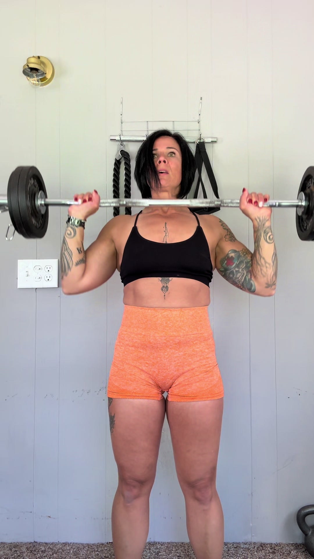 @fitmom_of_4_