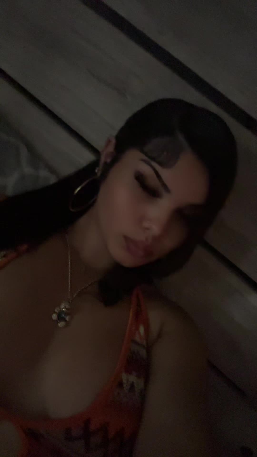 @💰