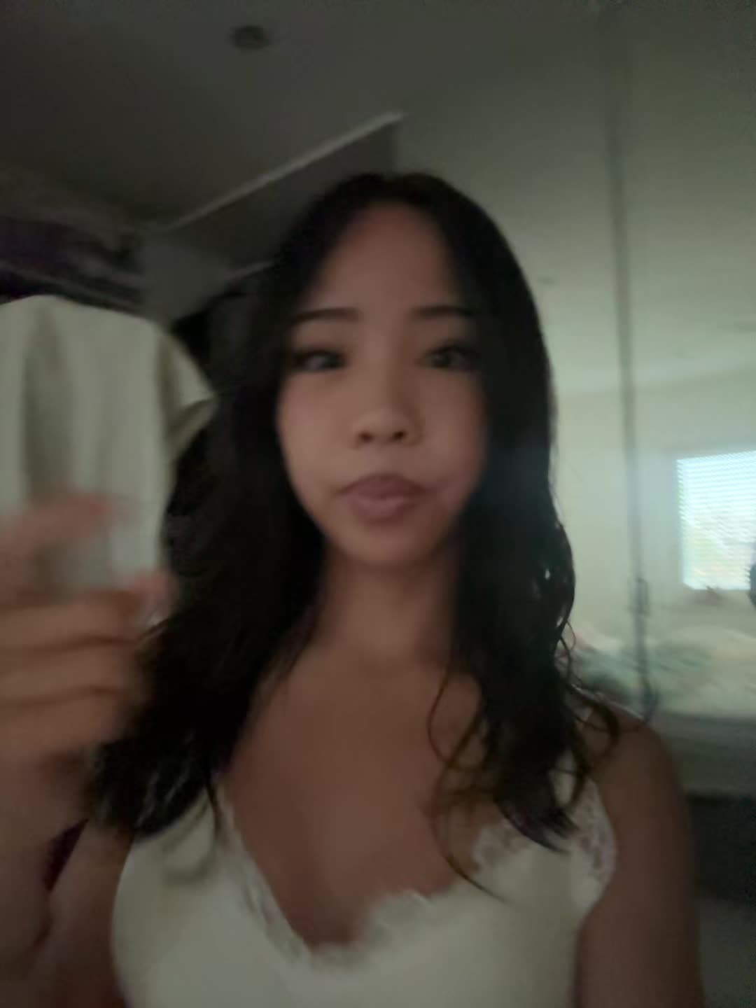 @𝐄𝐥𝐢𝐞