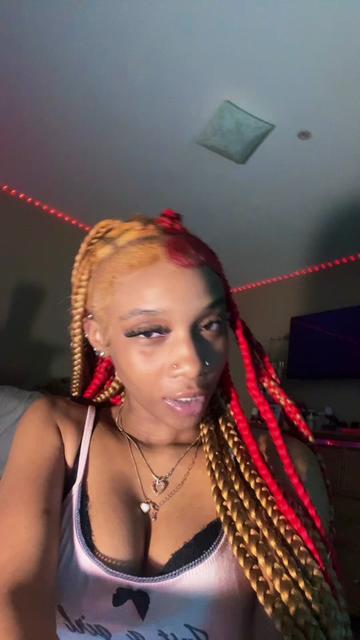 @💋