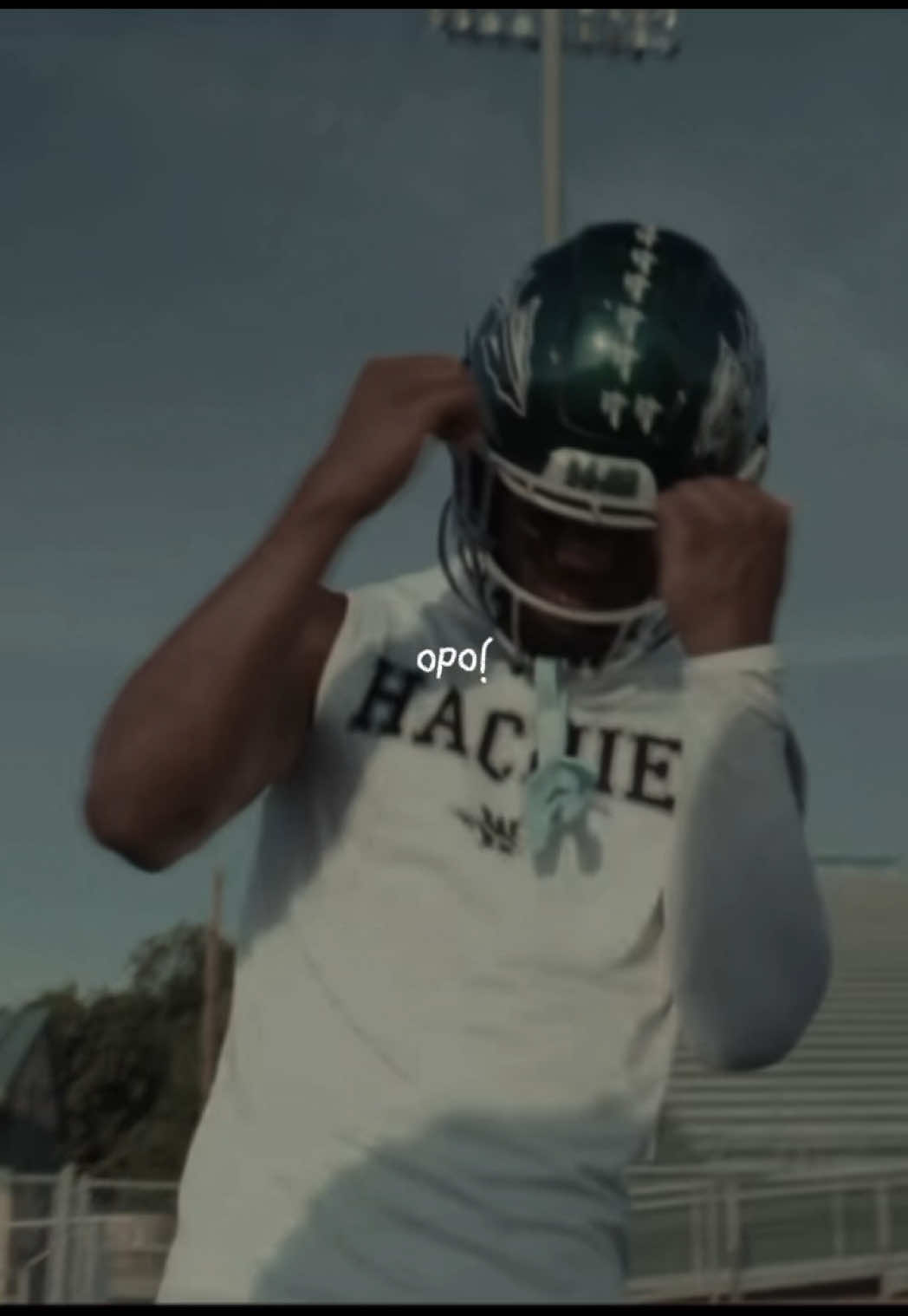 @opoſ