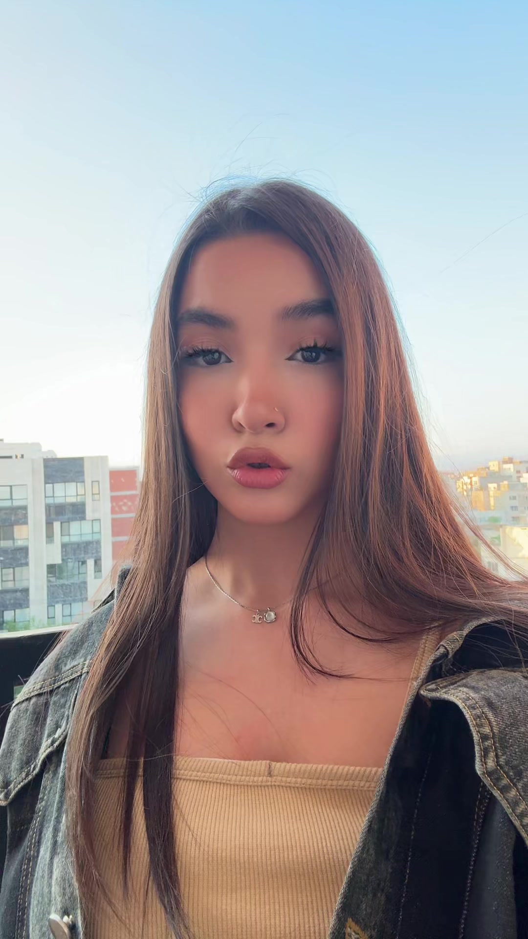 @aynaz