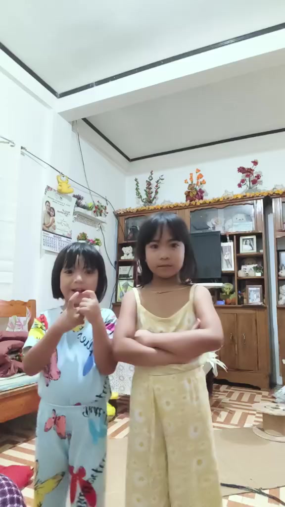 @Ni&ntilde;a Gomez