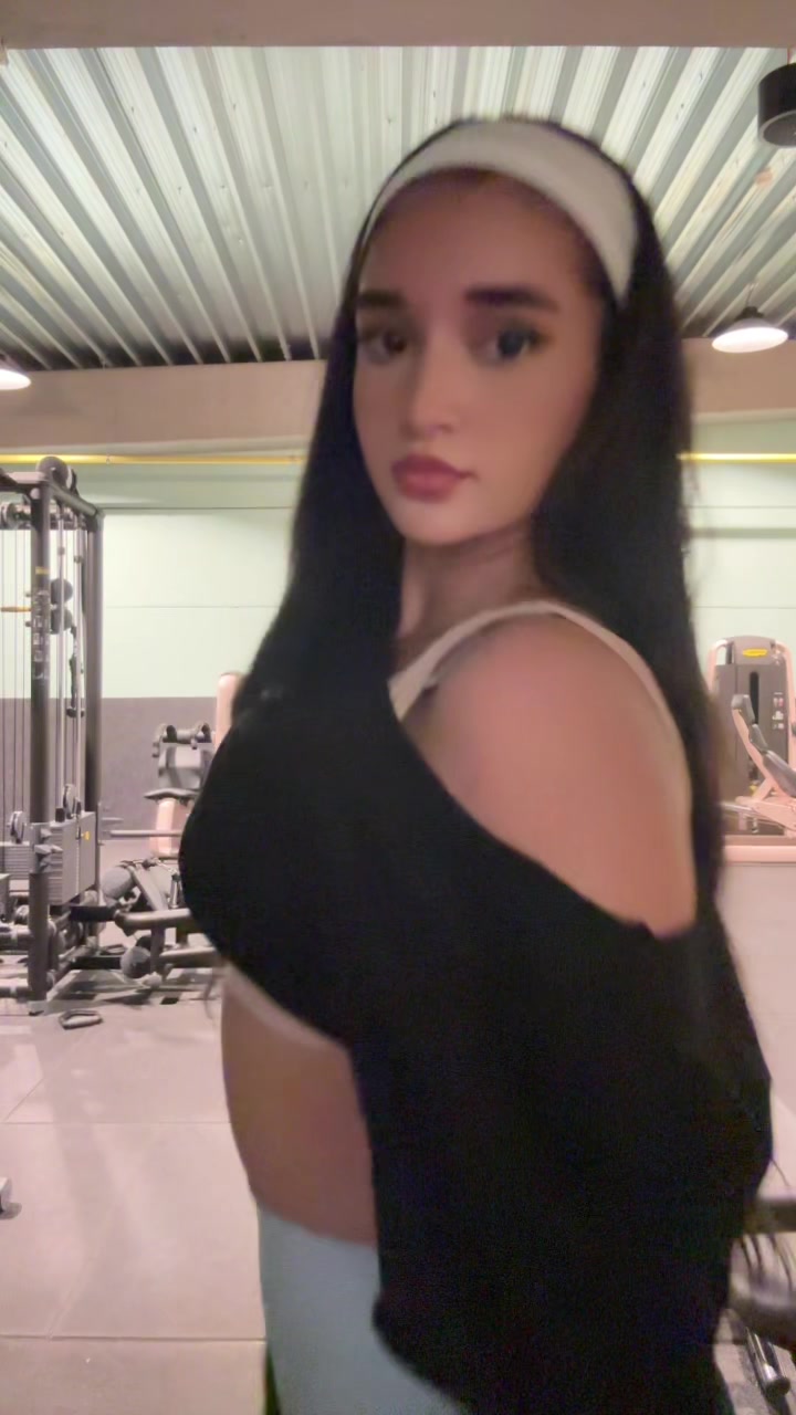 @𝓜🌙