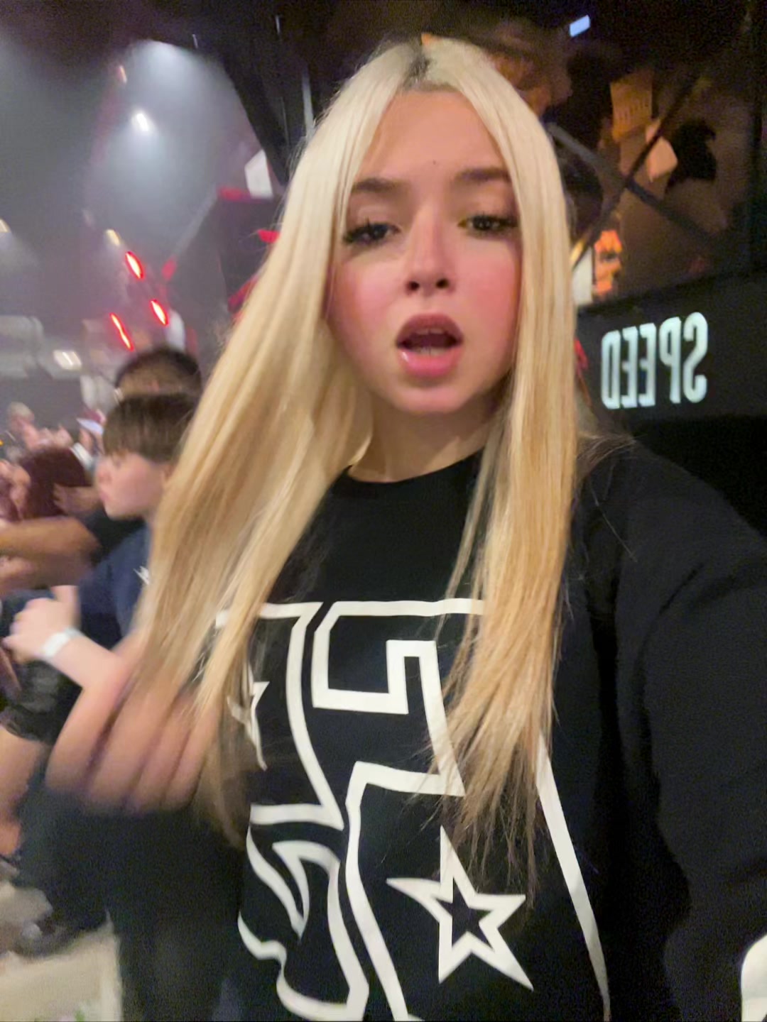 @Annsbor