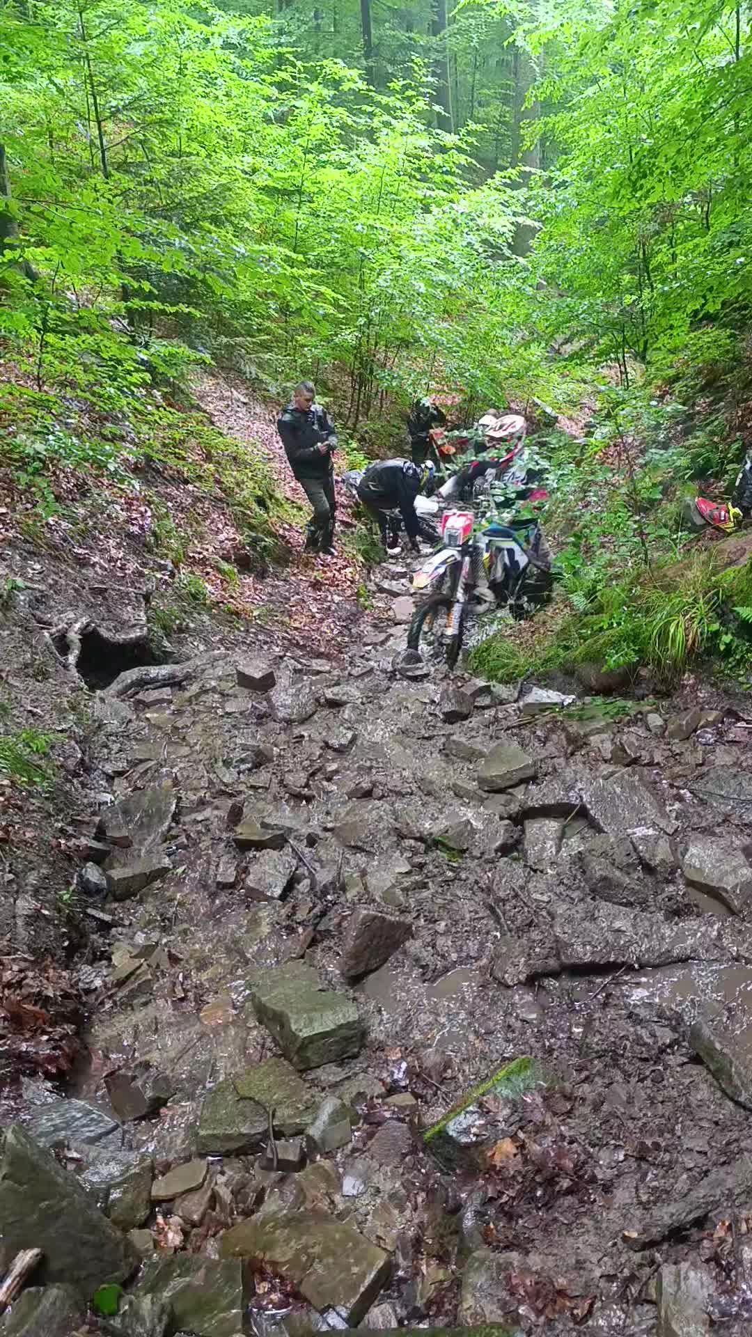 @ENDURO MAJSTRY