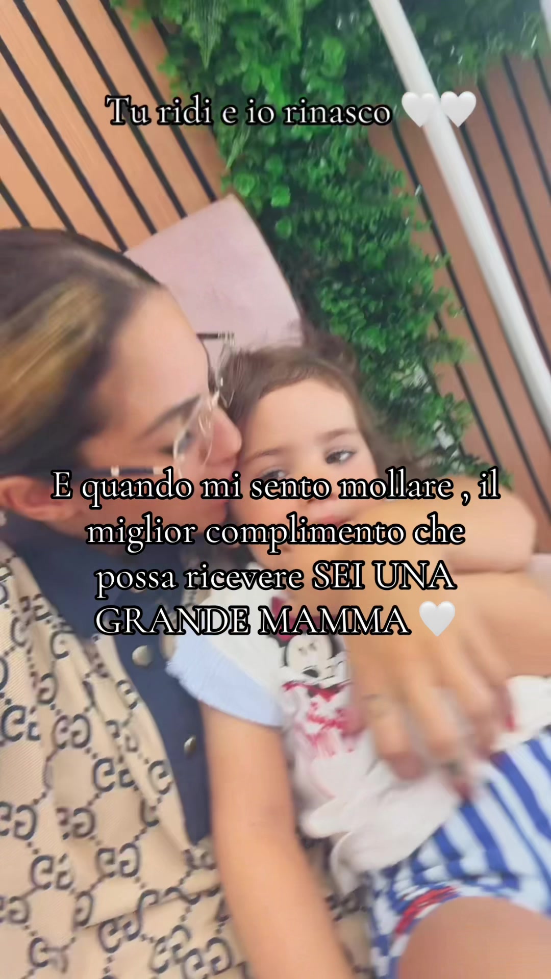 @Paola negro