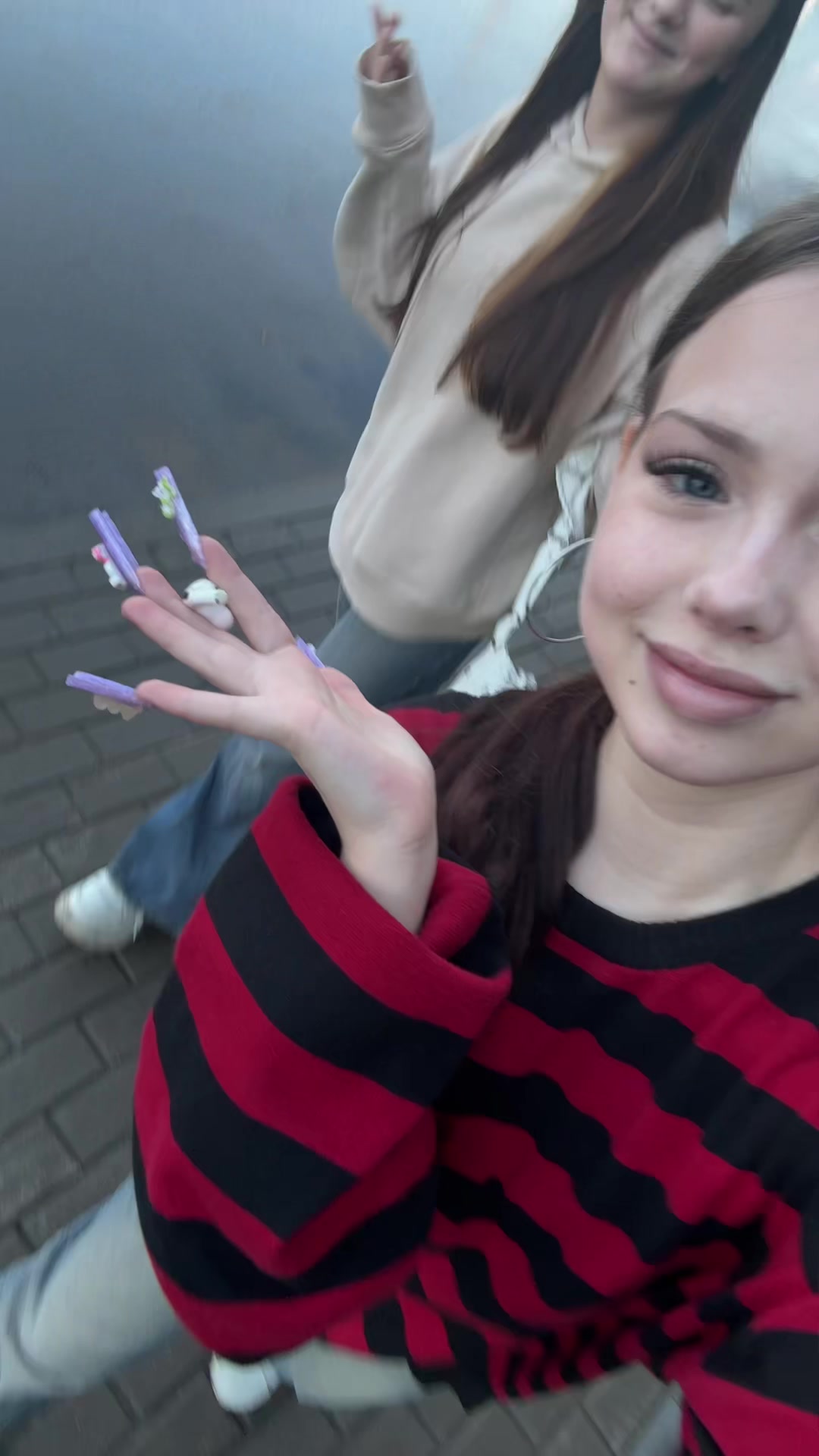 @Лобзяра