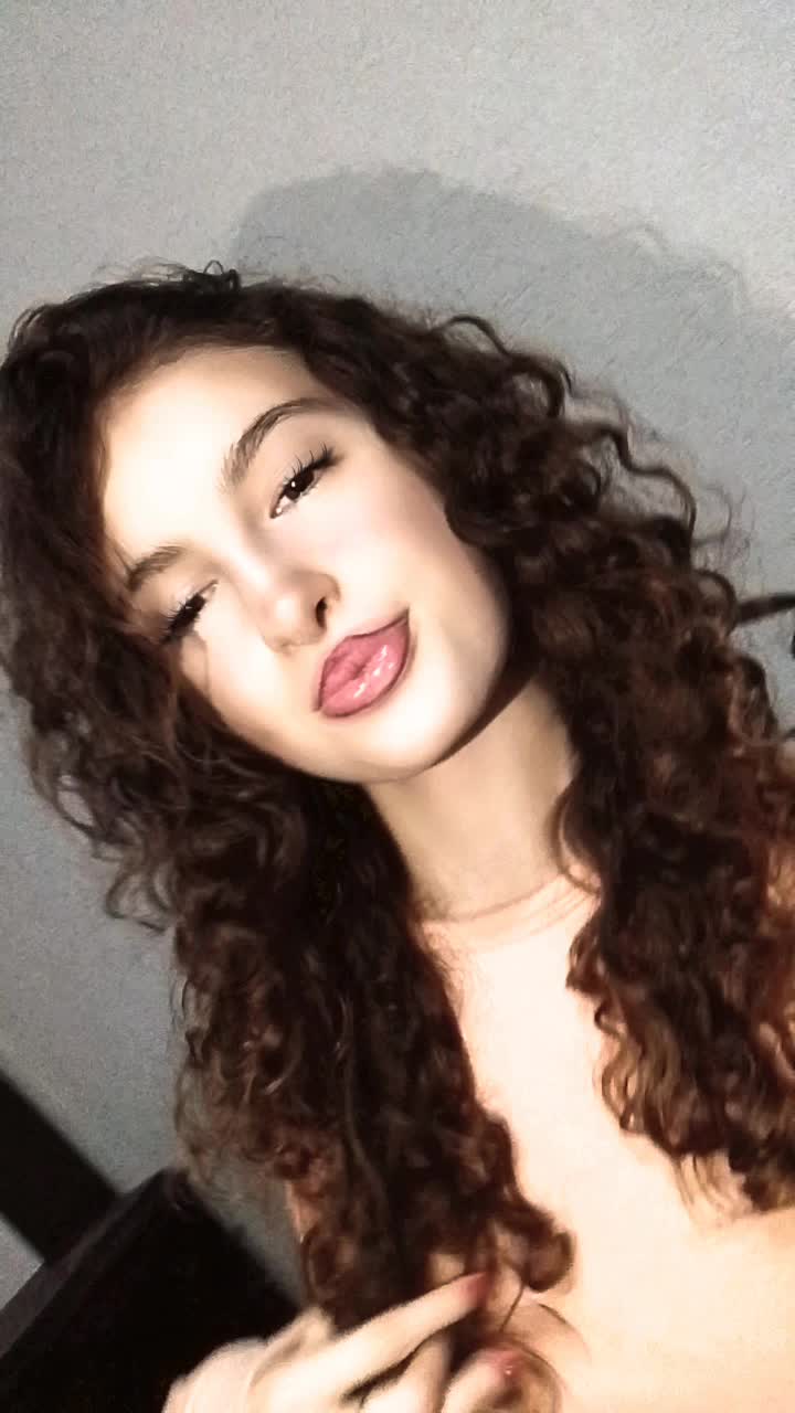 @💮Simona 💮