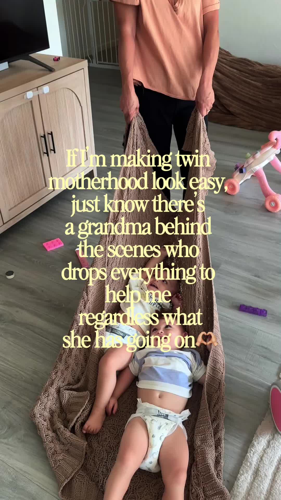 @✿ KENDALL | Twin Mom Finds ✿