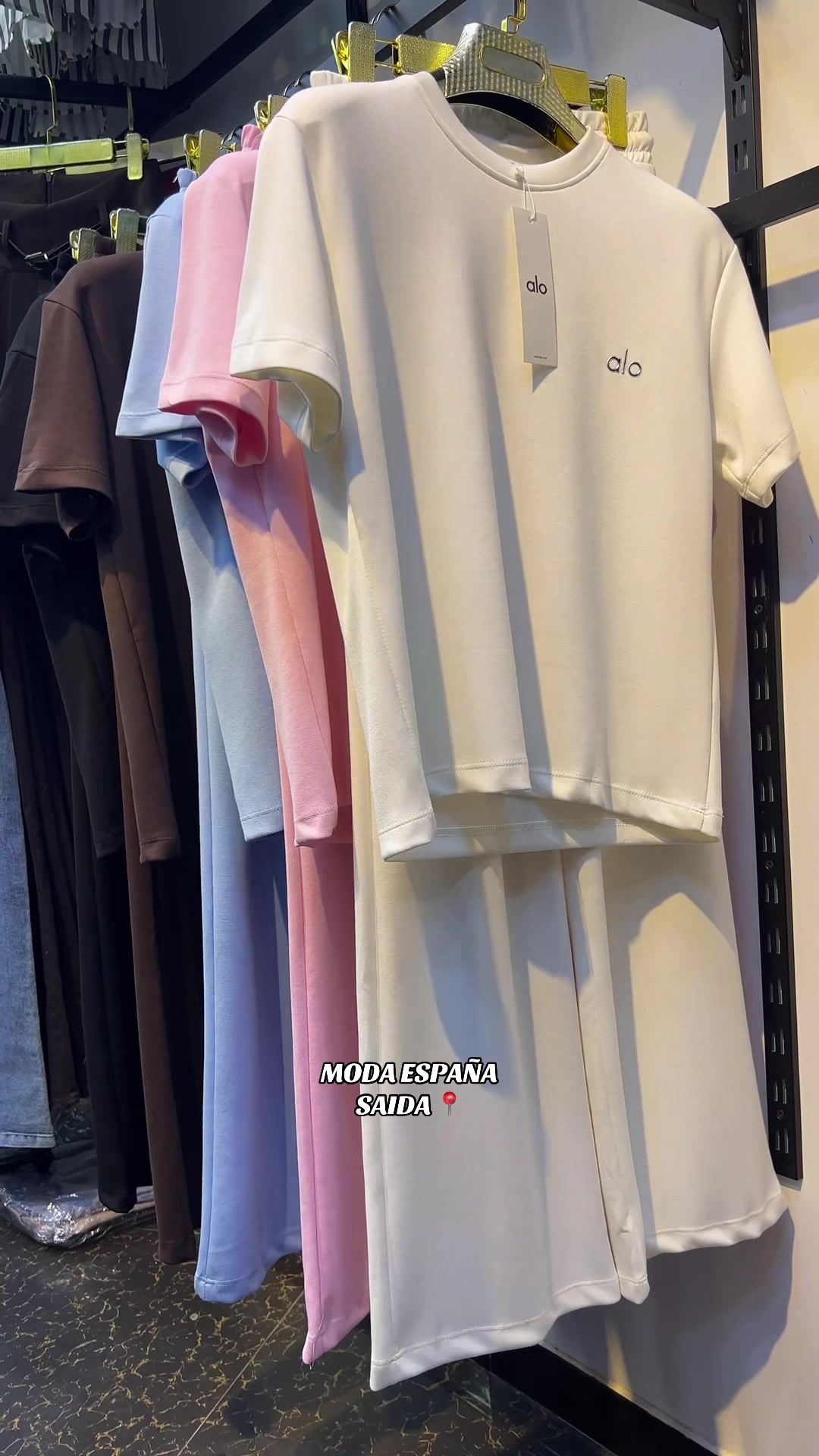 @MODA ESPAÑA 🇪🇸