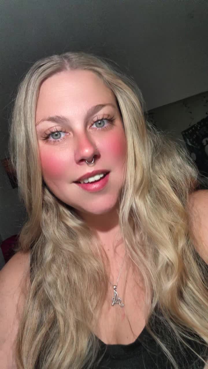 @alykatbaby