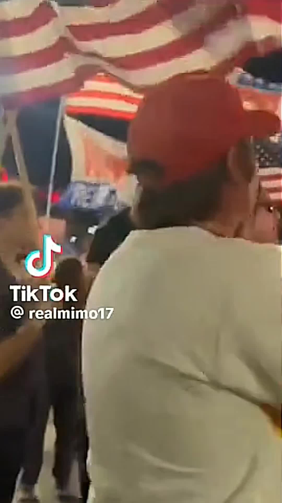 @Maanm409