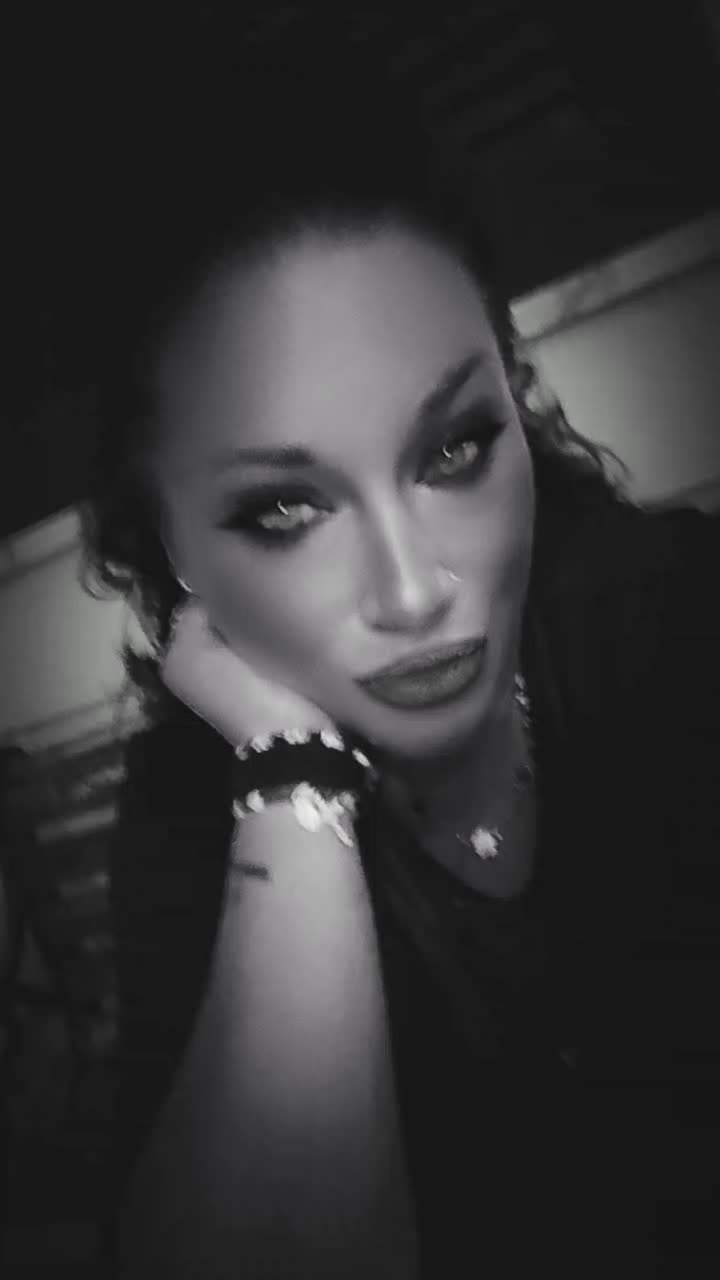 @Moira Olivieri Selvaggia Monte