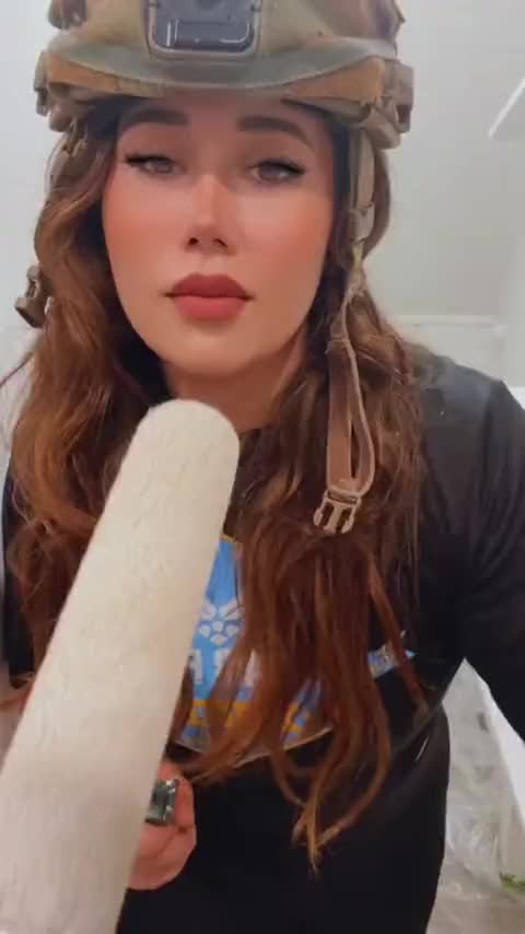 @Rebecca_Lucc
