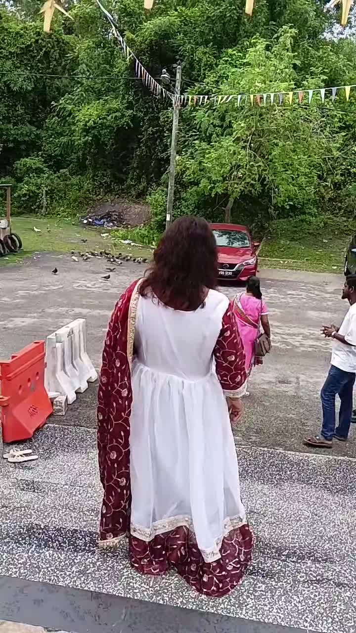 @Devya35