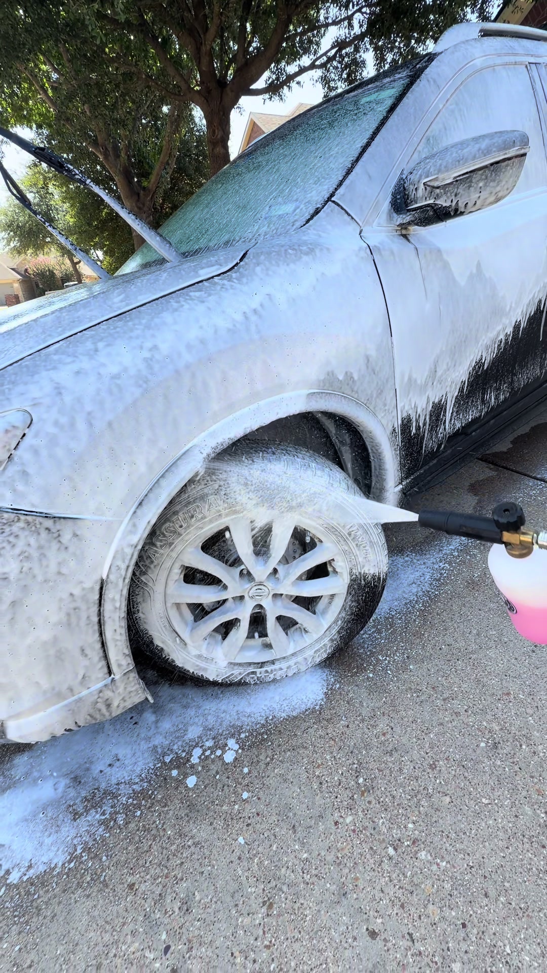 @DJ’s Auto Detailing