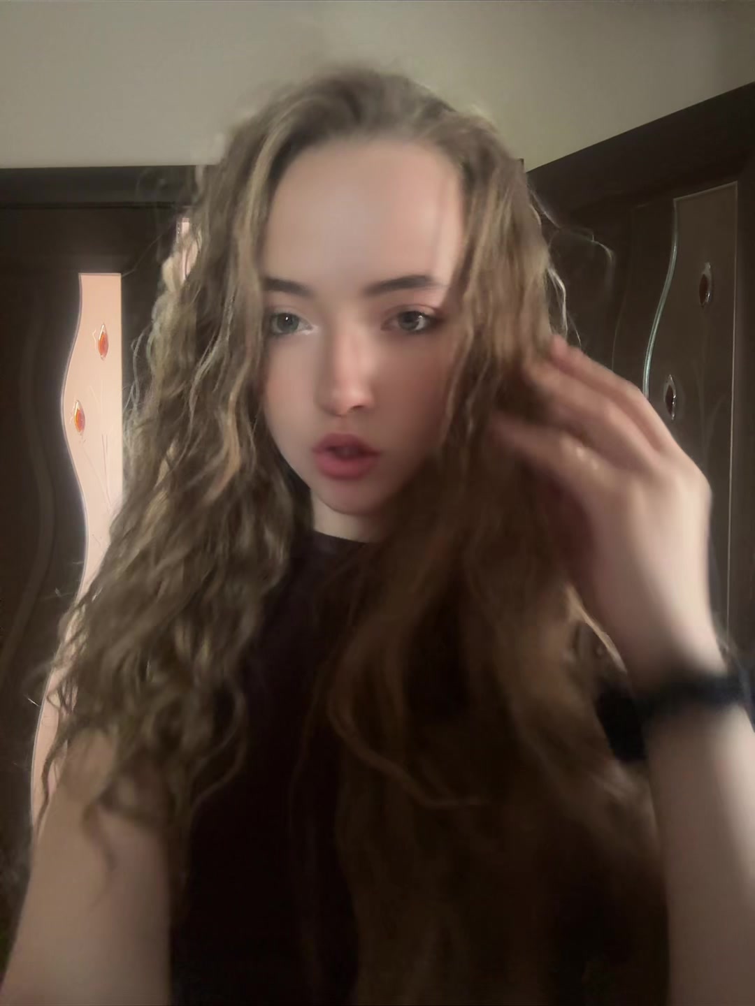 @<3