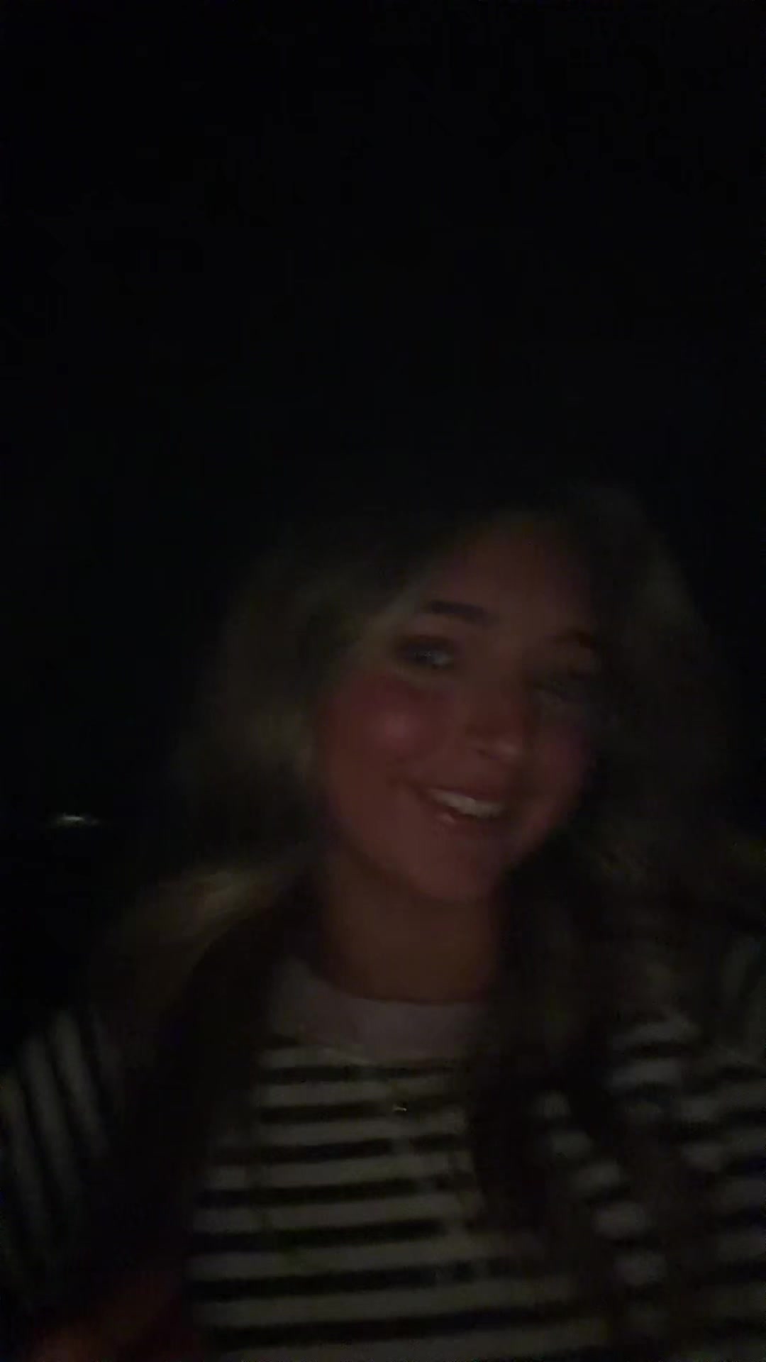 @😇