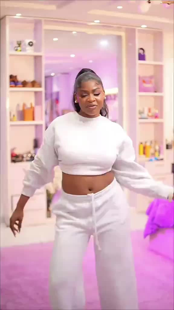 @P𝐫𝐢𝐧𝐜𝐞𝐬𝐬 𝐬𝐩𝐞𝐞𝐝𝐲💜