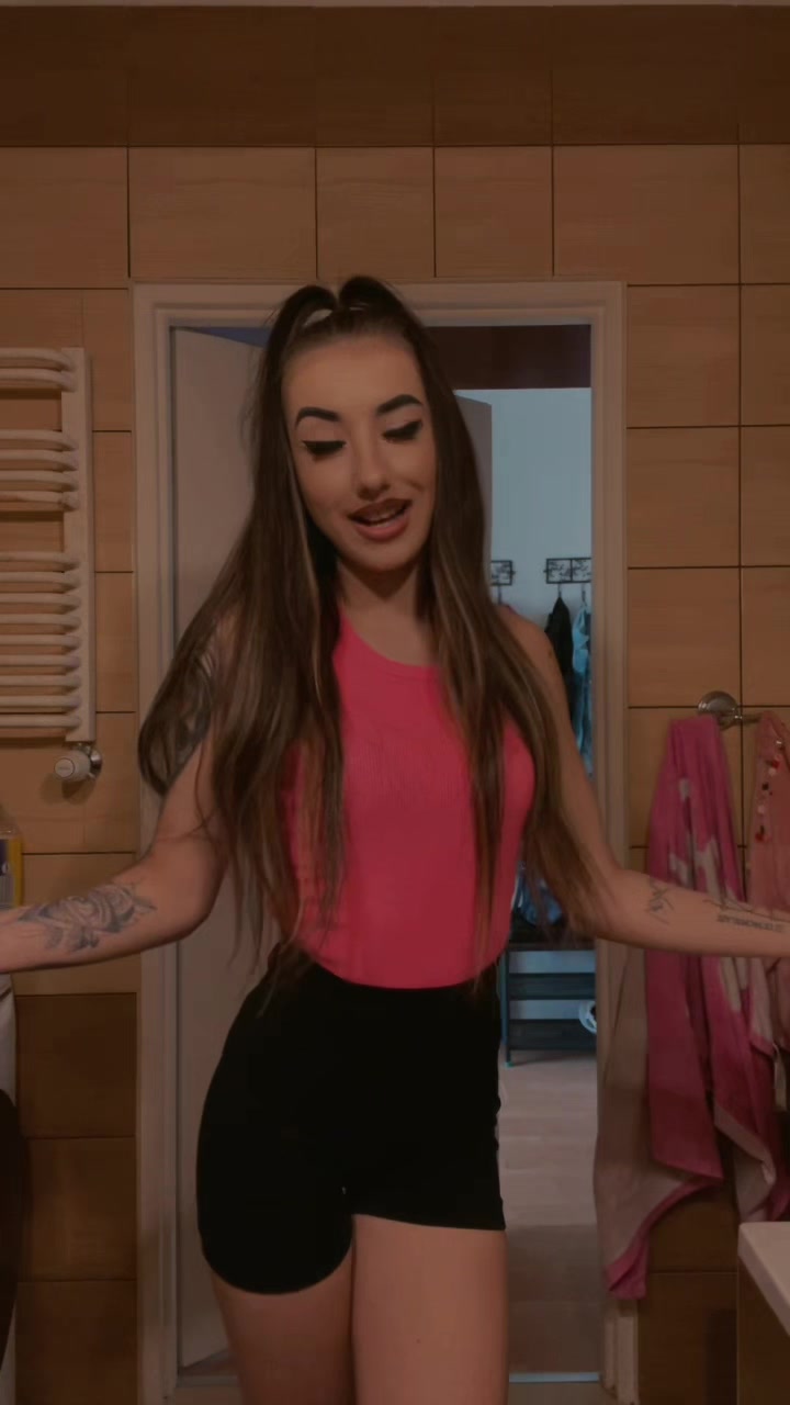 @_beluniaaa_