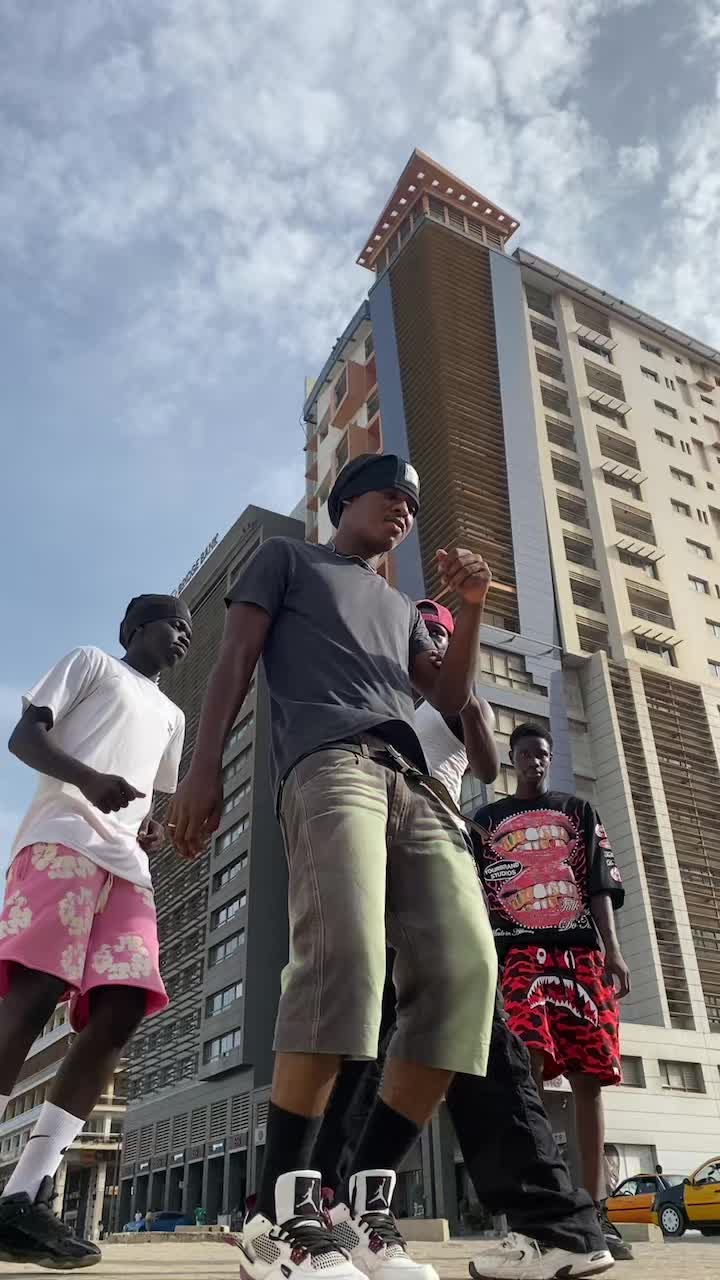 @Le_prince_of_Sturdy🤴🐐🇸🇳