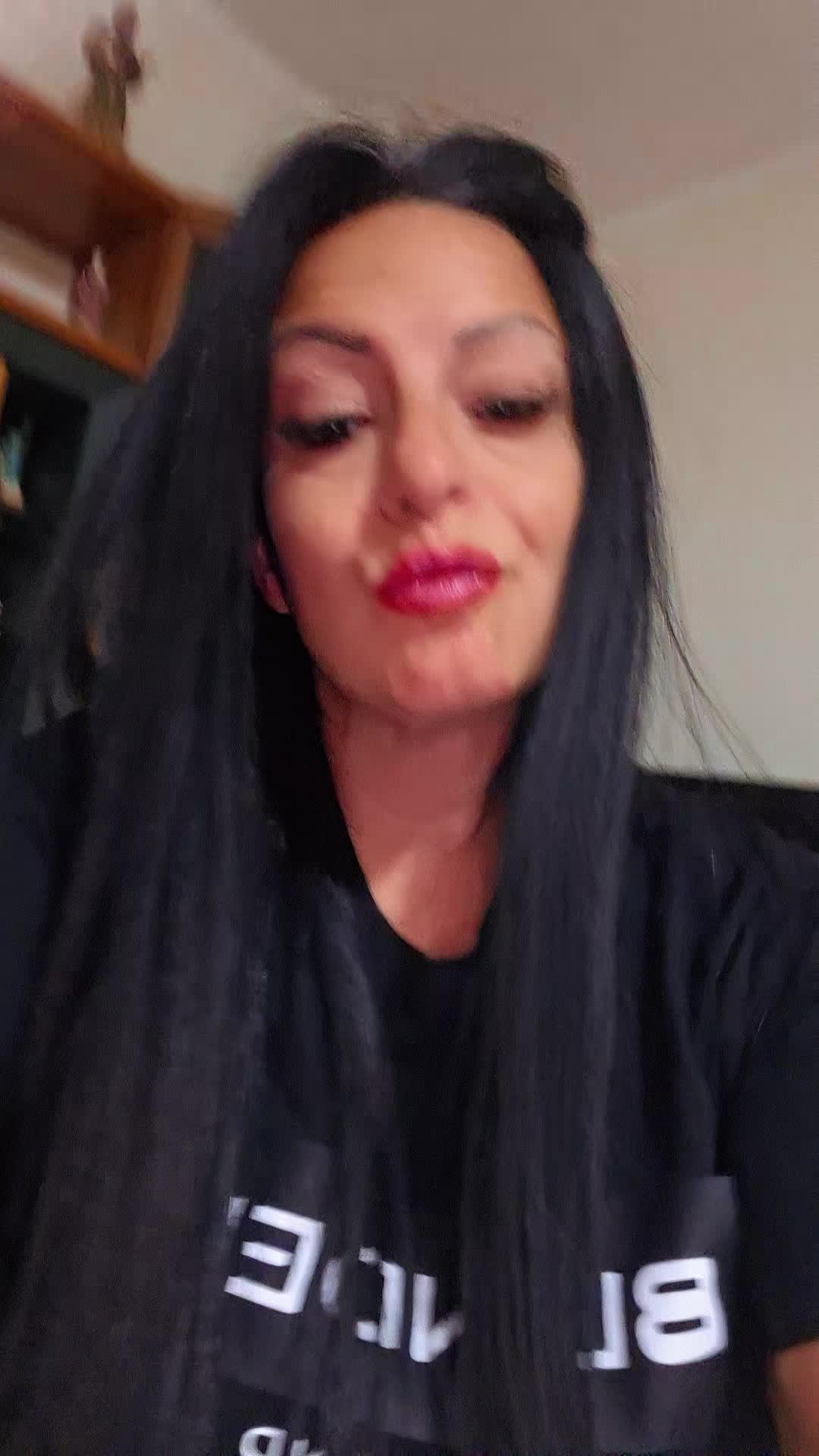 @♥️Monica.85👑
