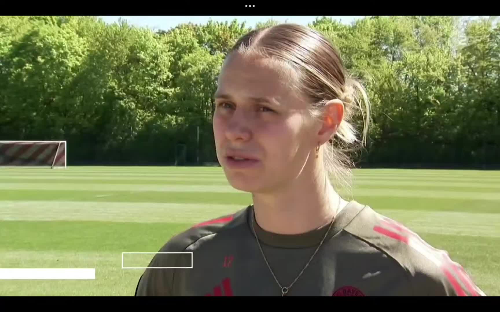 @Women Football girl