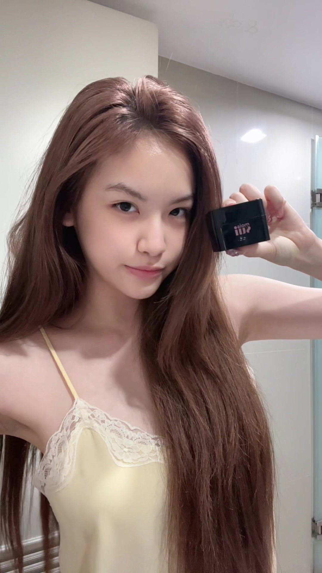 @rosewithqueen