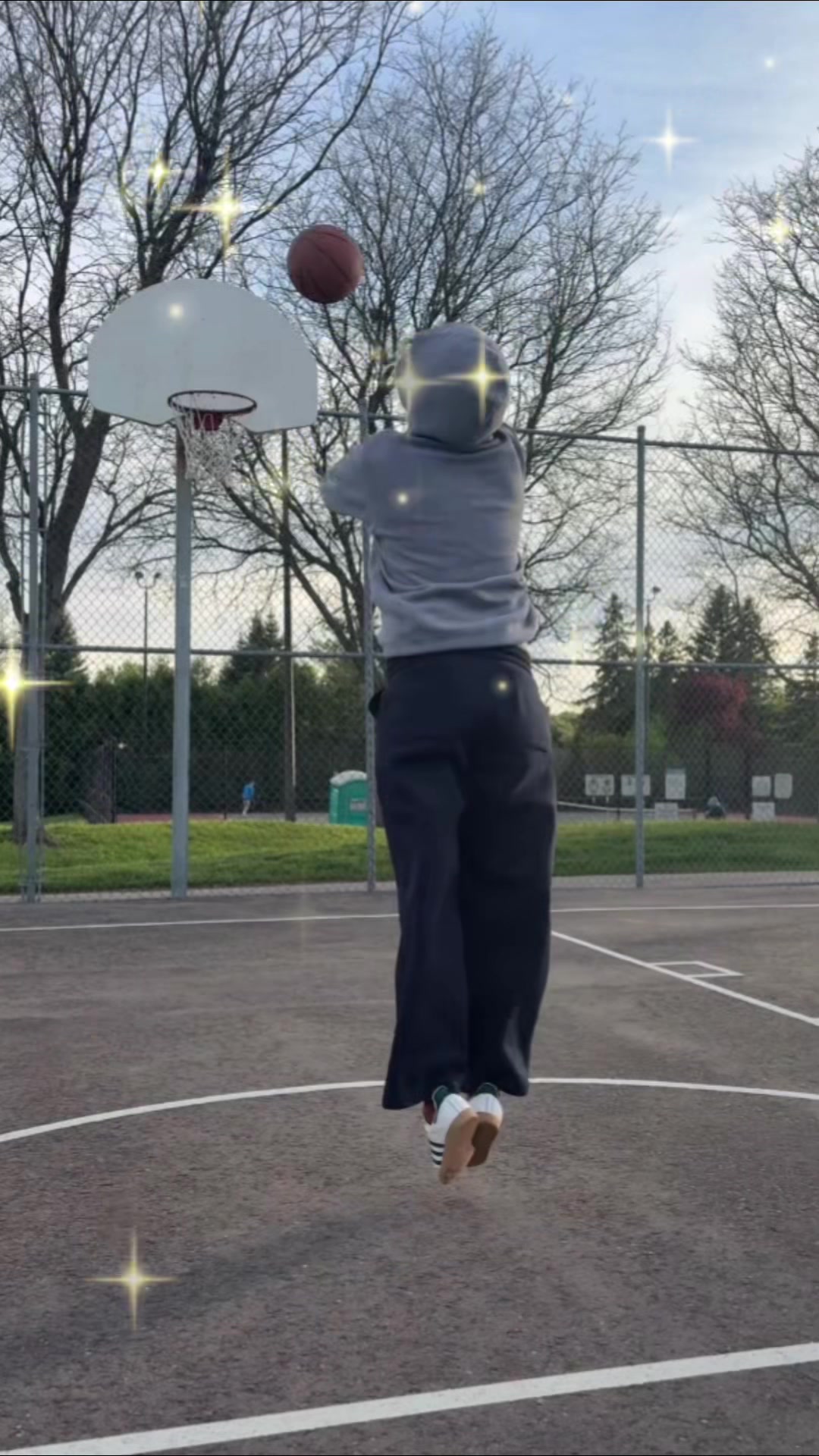 @weirdobutimreal