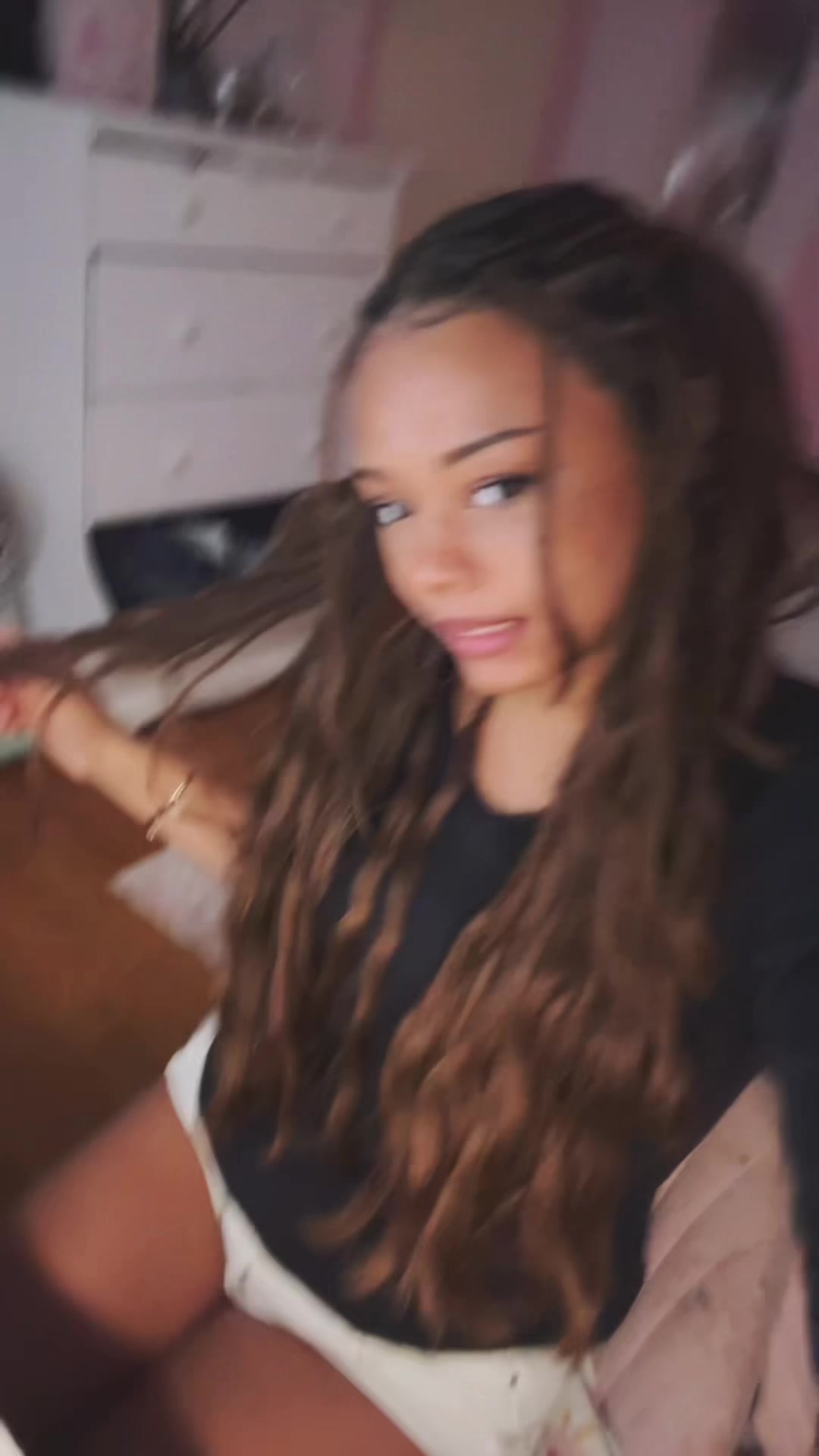 @glitterglizzy20