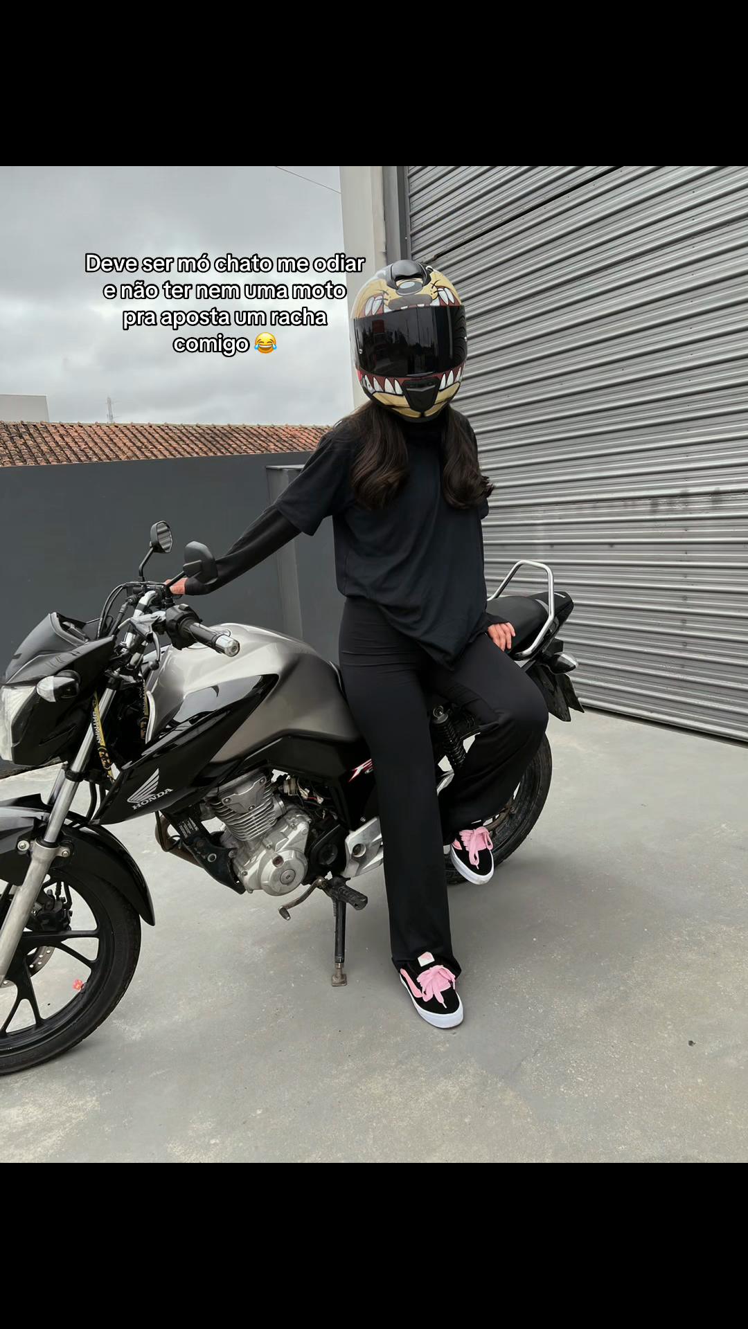 @🏄♀️