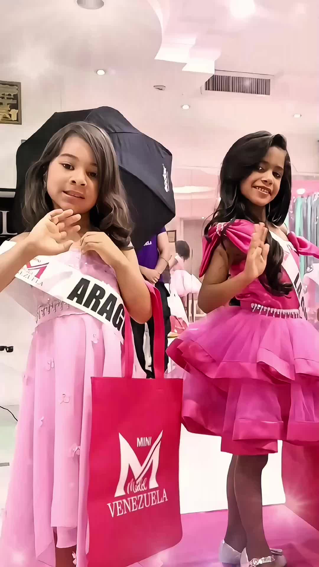 @minimodelvenezuela