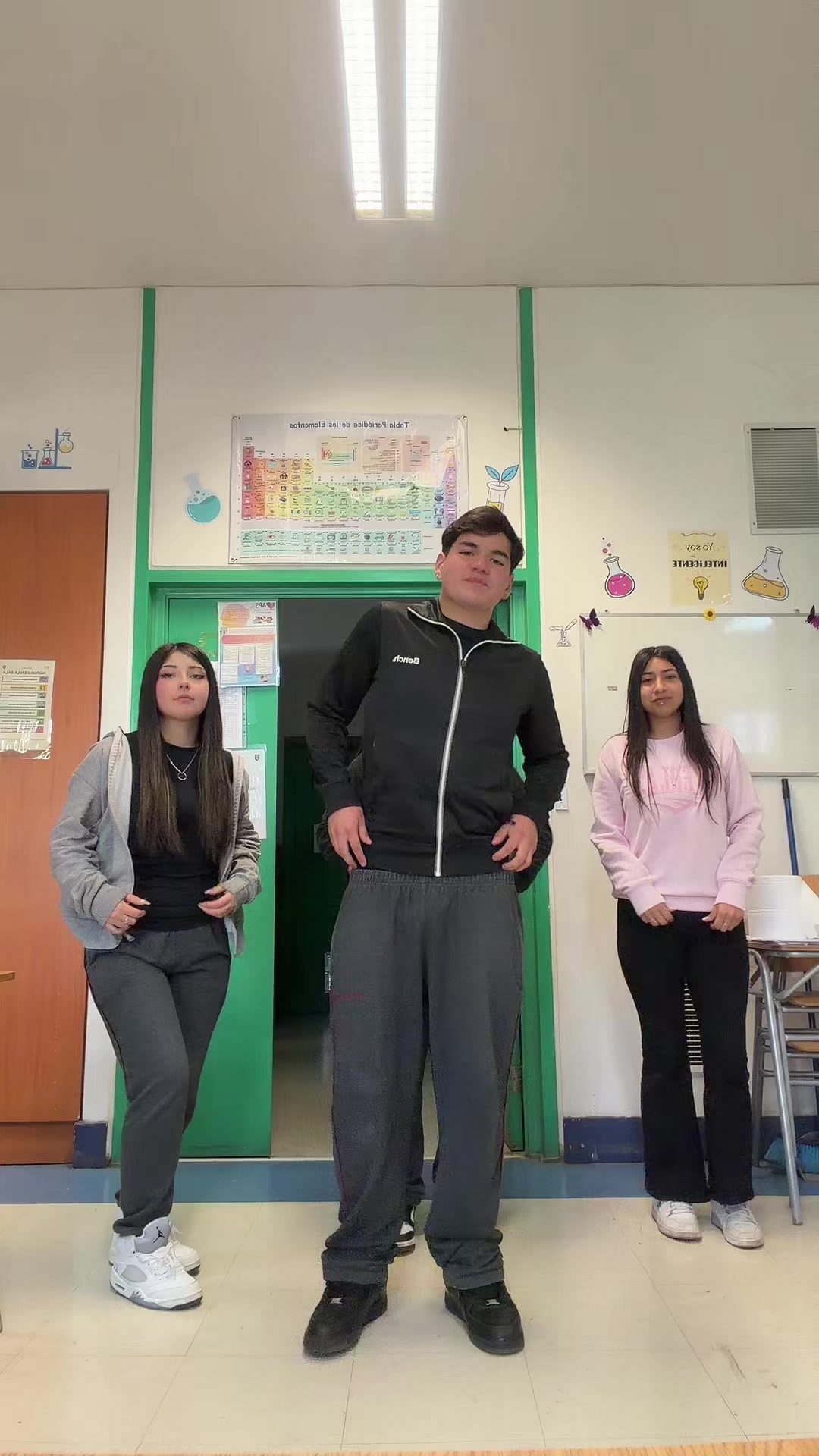 @𝐌𝐚𝐝𝐞𝐬𝐢𝐭𝐚