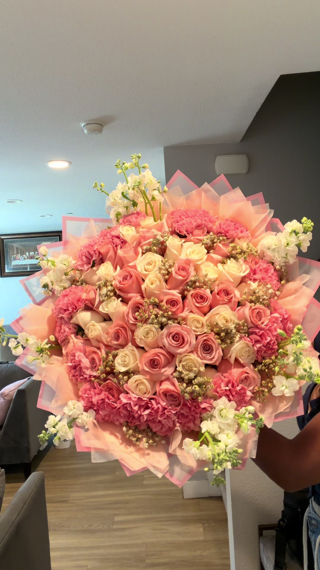 @Bouquets By Yury