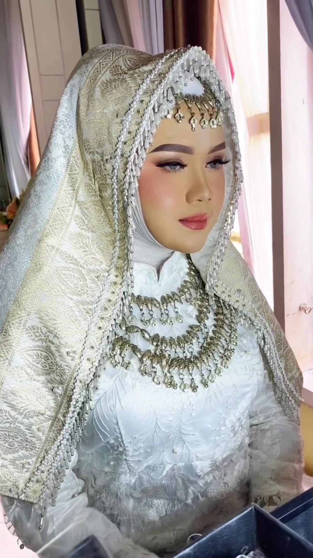 @Uni_devi🦋🌹🌹