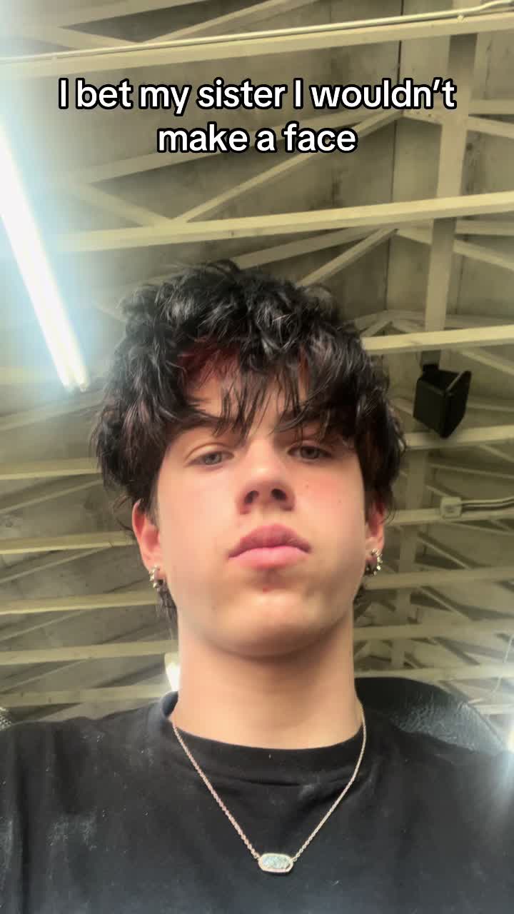@𝔄𝔑𝔇𝔜👻💜