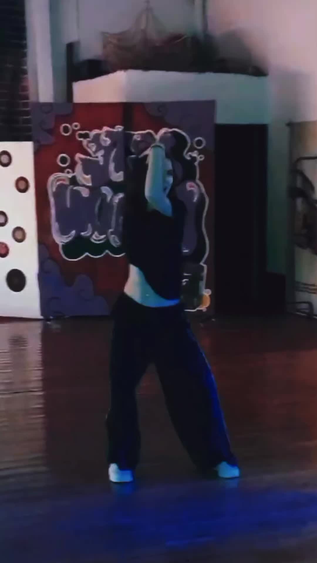 @๐ญ๐๐๐๐๐๐๐๐ ๐ฆ๐ท