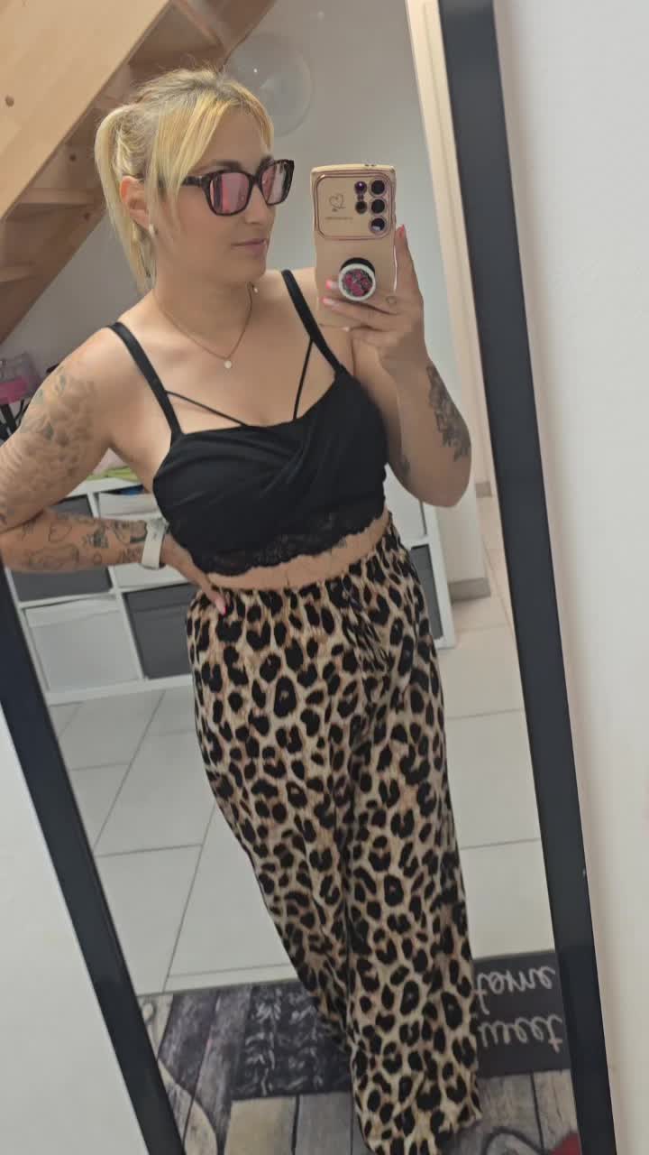 @♡꧁๓เгเ꧂♡