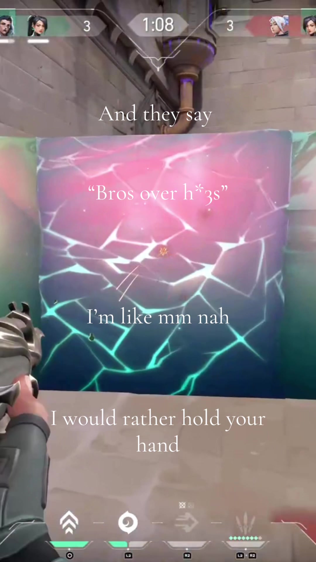 @•