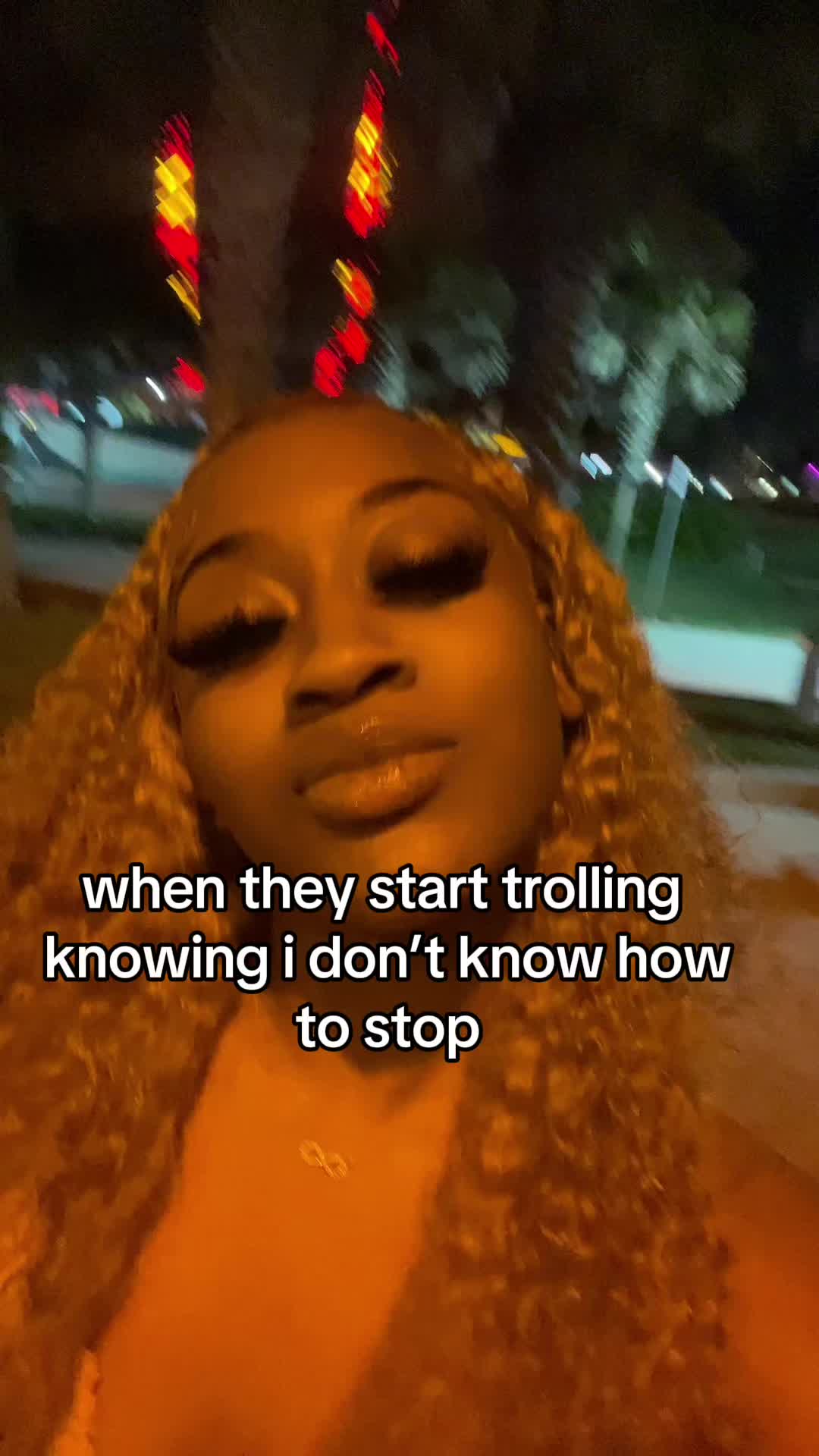 @️