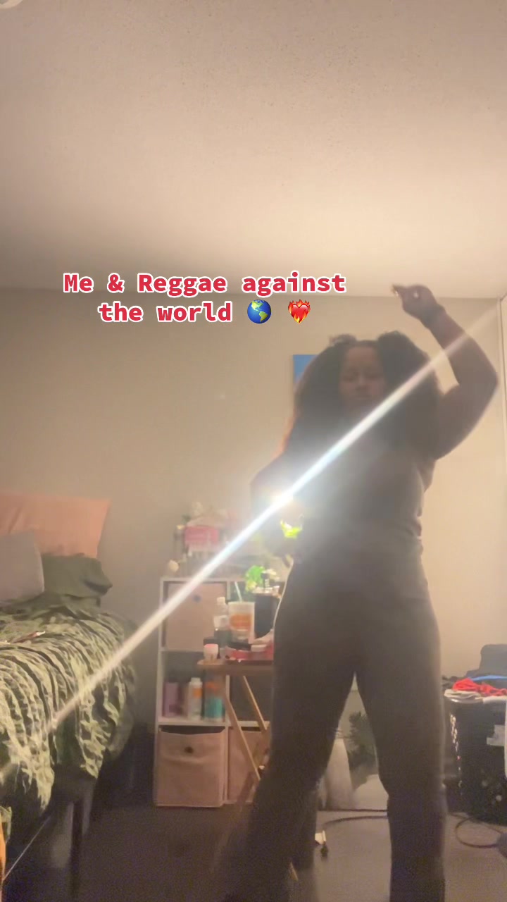 @Niy
