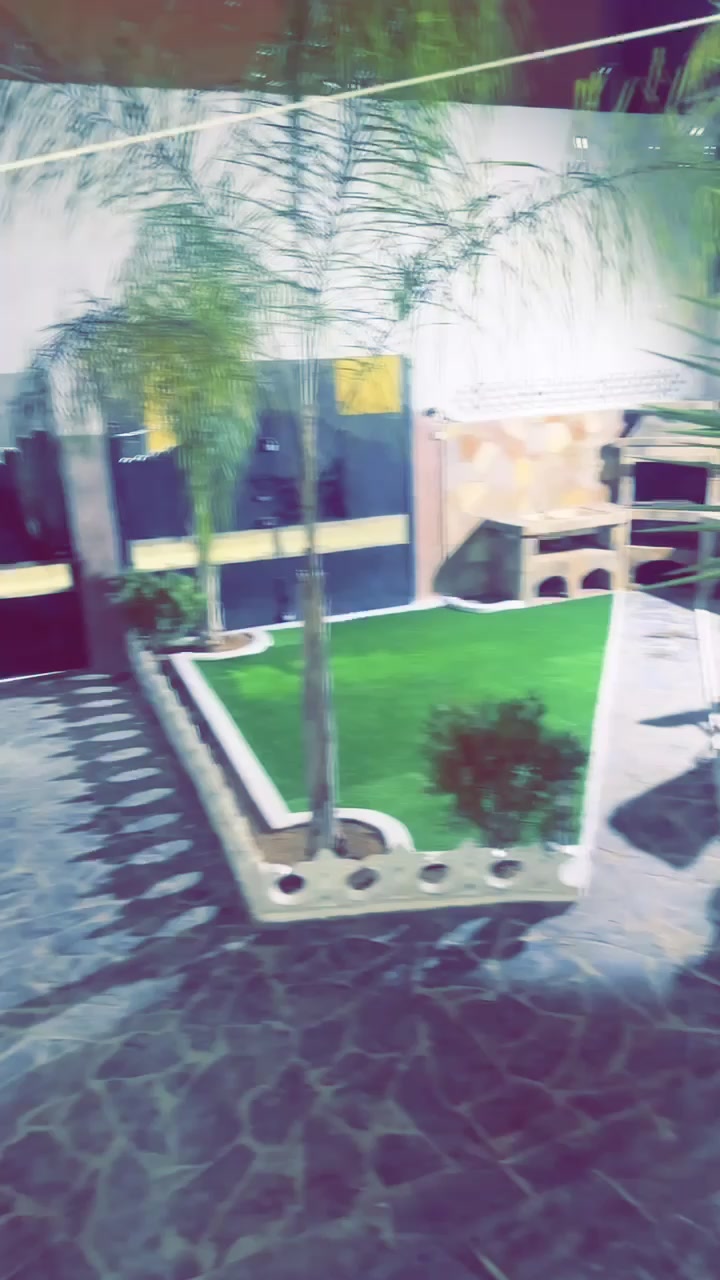 @hakimhermos