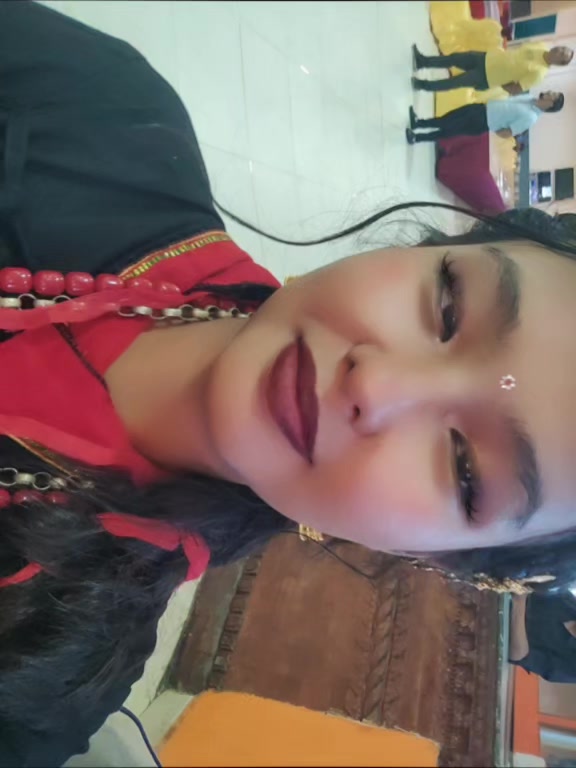 @Prakriti