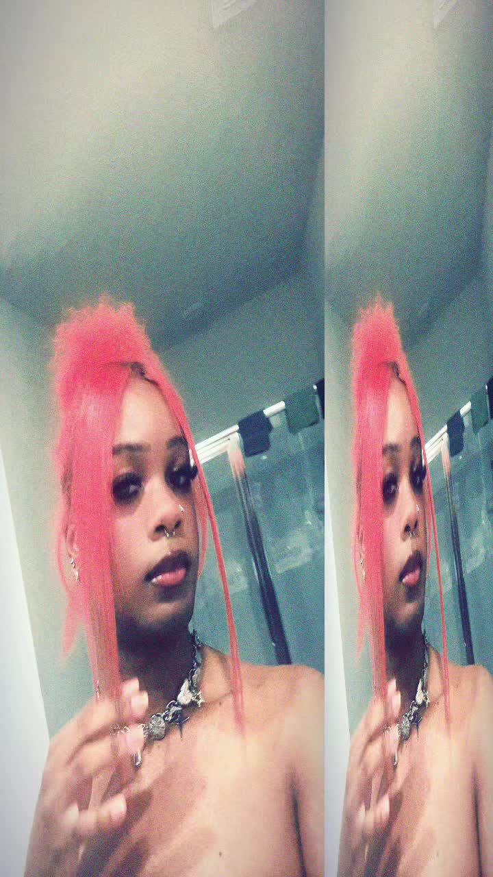 @Badshi®️